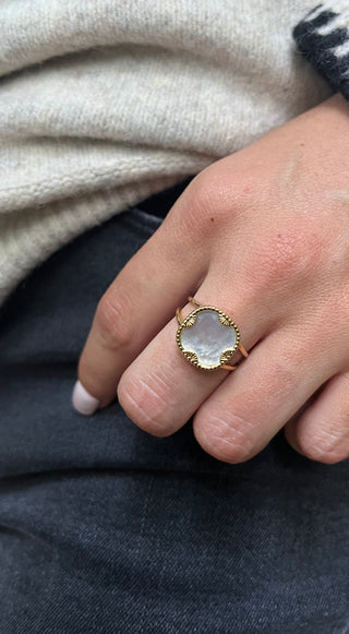 Ring - Majesty